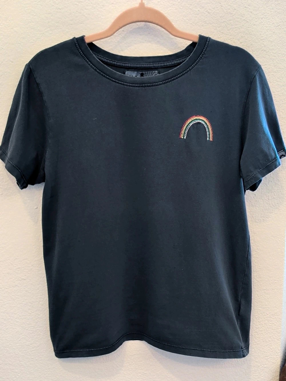 C&C California Rainbow Embroidery Cotton Tee in Sun washed Blue Size Small